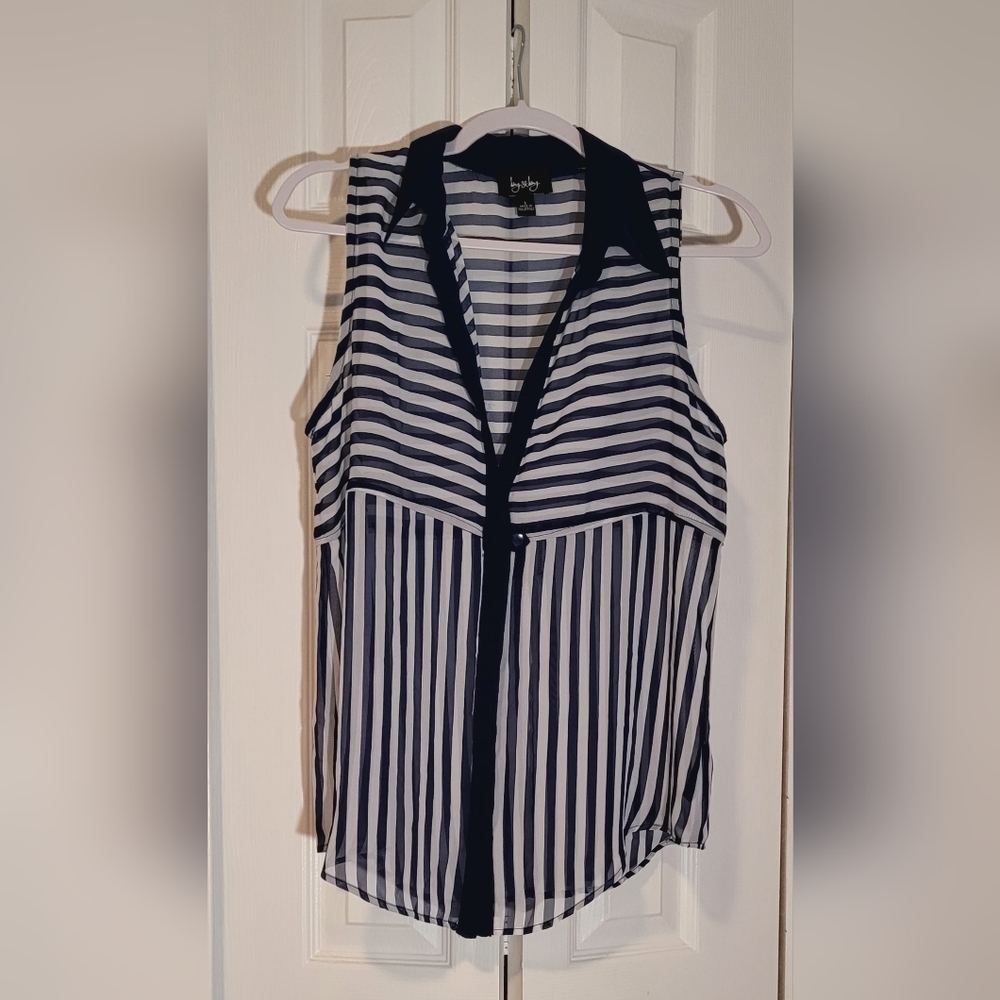 Women's By & By Sleeveless, sheer Navy Blue and White blouse Sz L, V-neck
